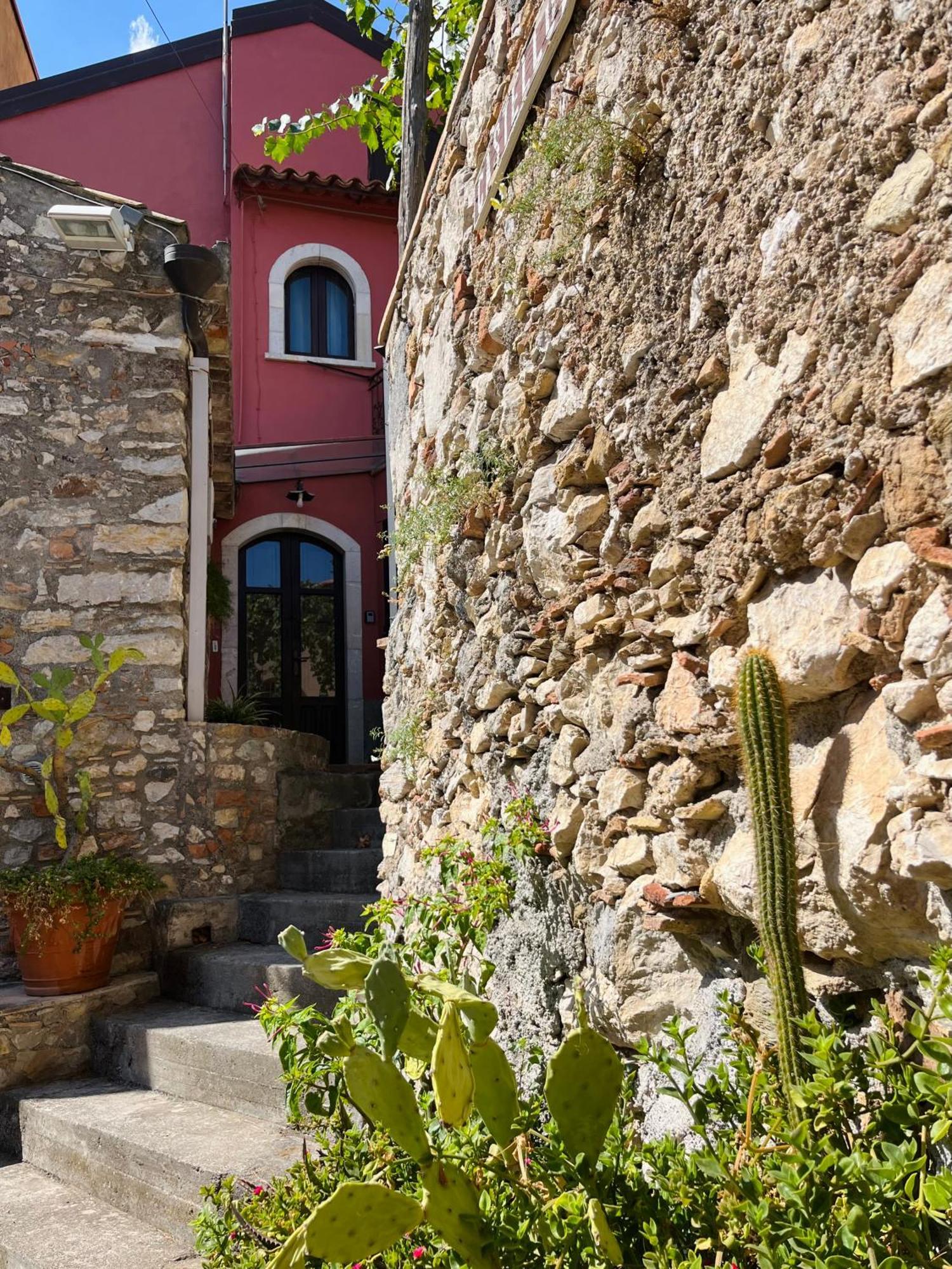 Apartment Tyche House Castelmola