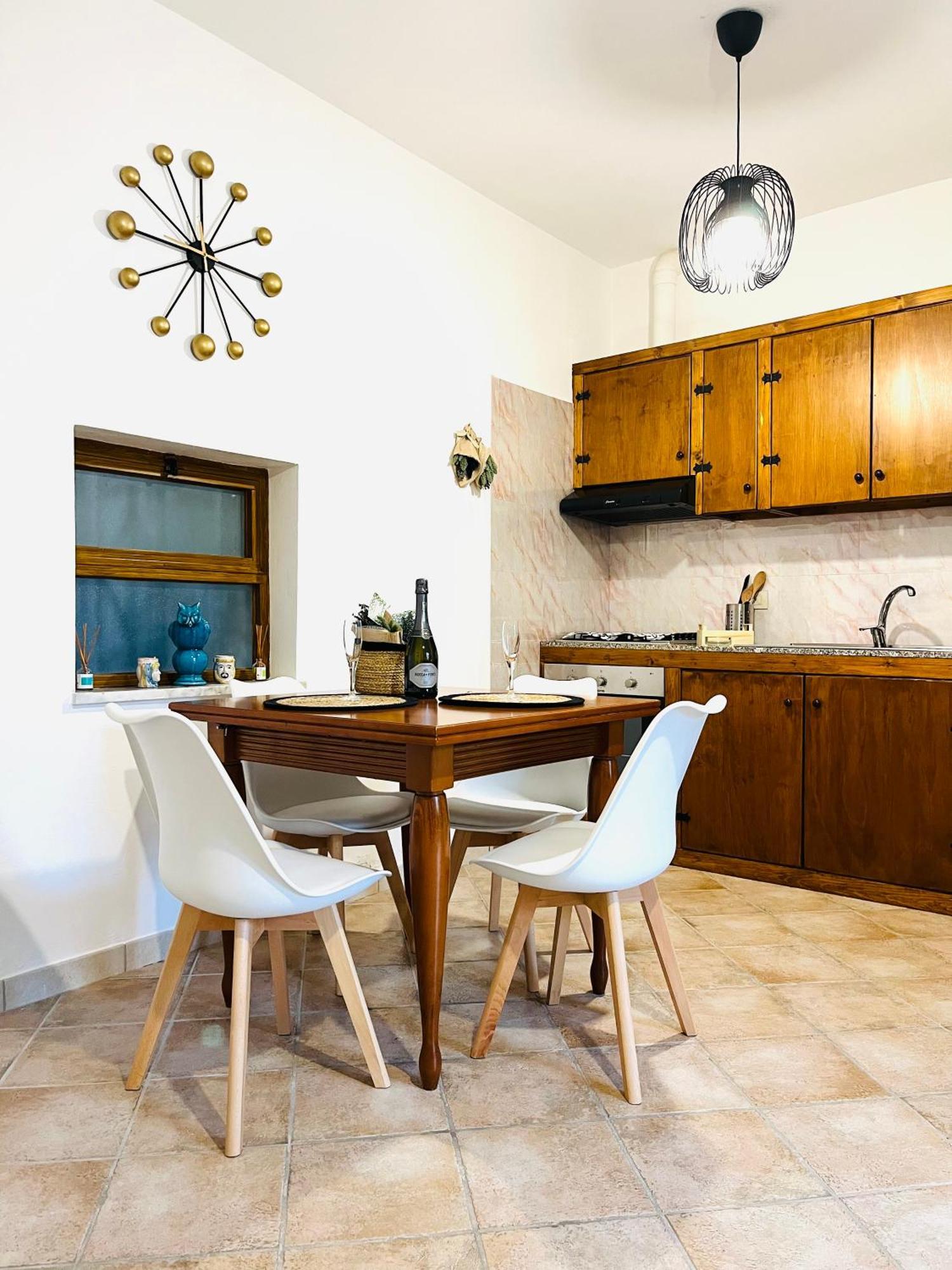 Apartment Tyche House *